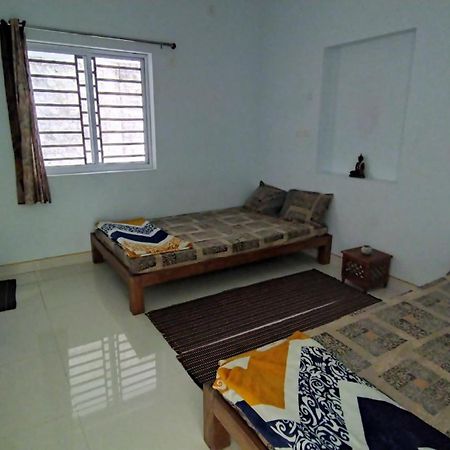 Funk Monk Villa Hostel Pondicherry Auroville Rum bild